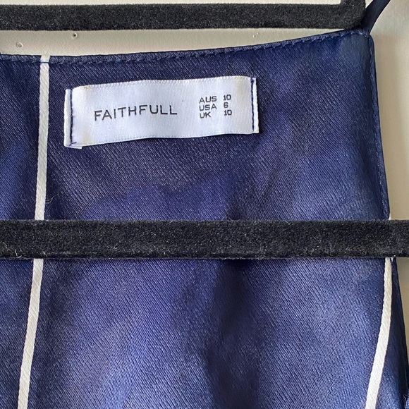 Faithfull The Brand Navy Blue Pinstripe Button Side Midi Dress Size 6 Sleeveless - Picture 5 of 8